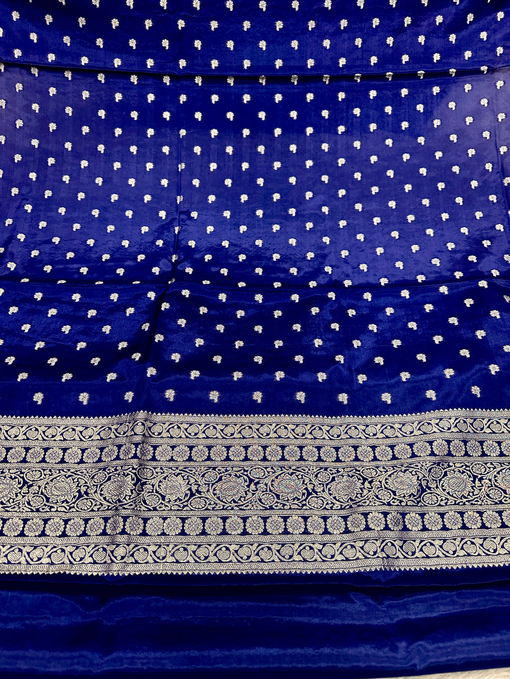 ✨ Banarasi Jacquard Gap Buti HO Silk 3-Piece Unstitched Dress Material MSS17