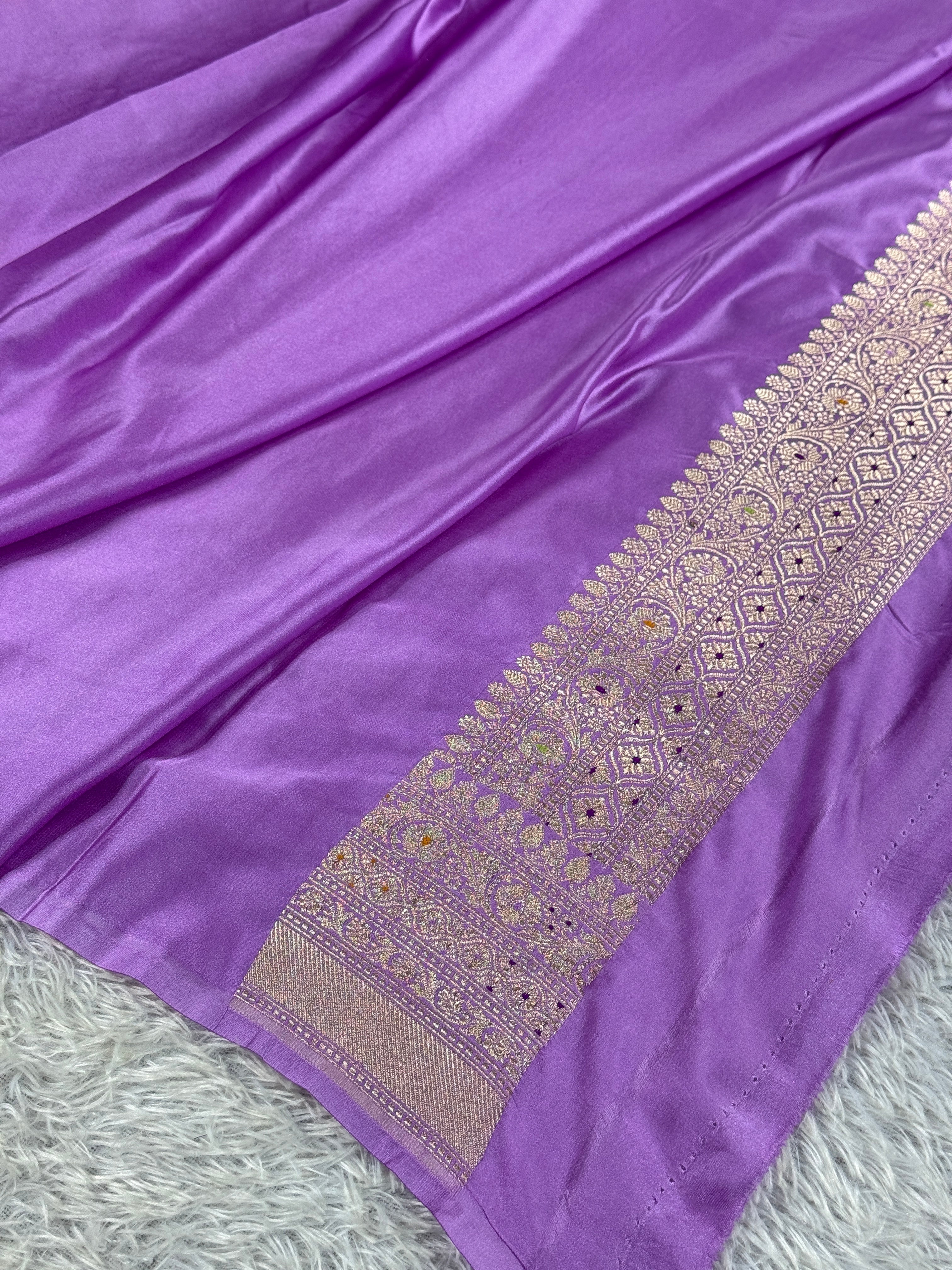 Mauve Mashru Kataan Silk Banarasi Saree with Zari Buta Woven Design & Rich Pallu | MKS191