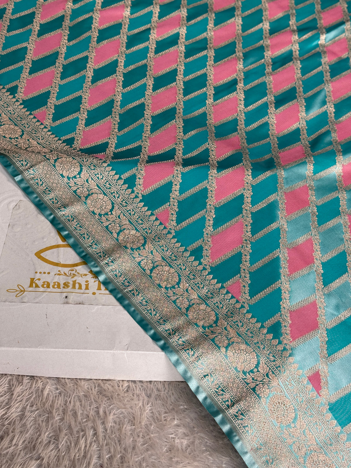 MKS802 | Premium Mashru Kataan Silk Jangla Rangkaat Meenakari Banarasi Saree with Rich Zari Pallu