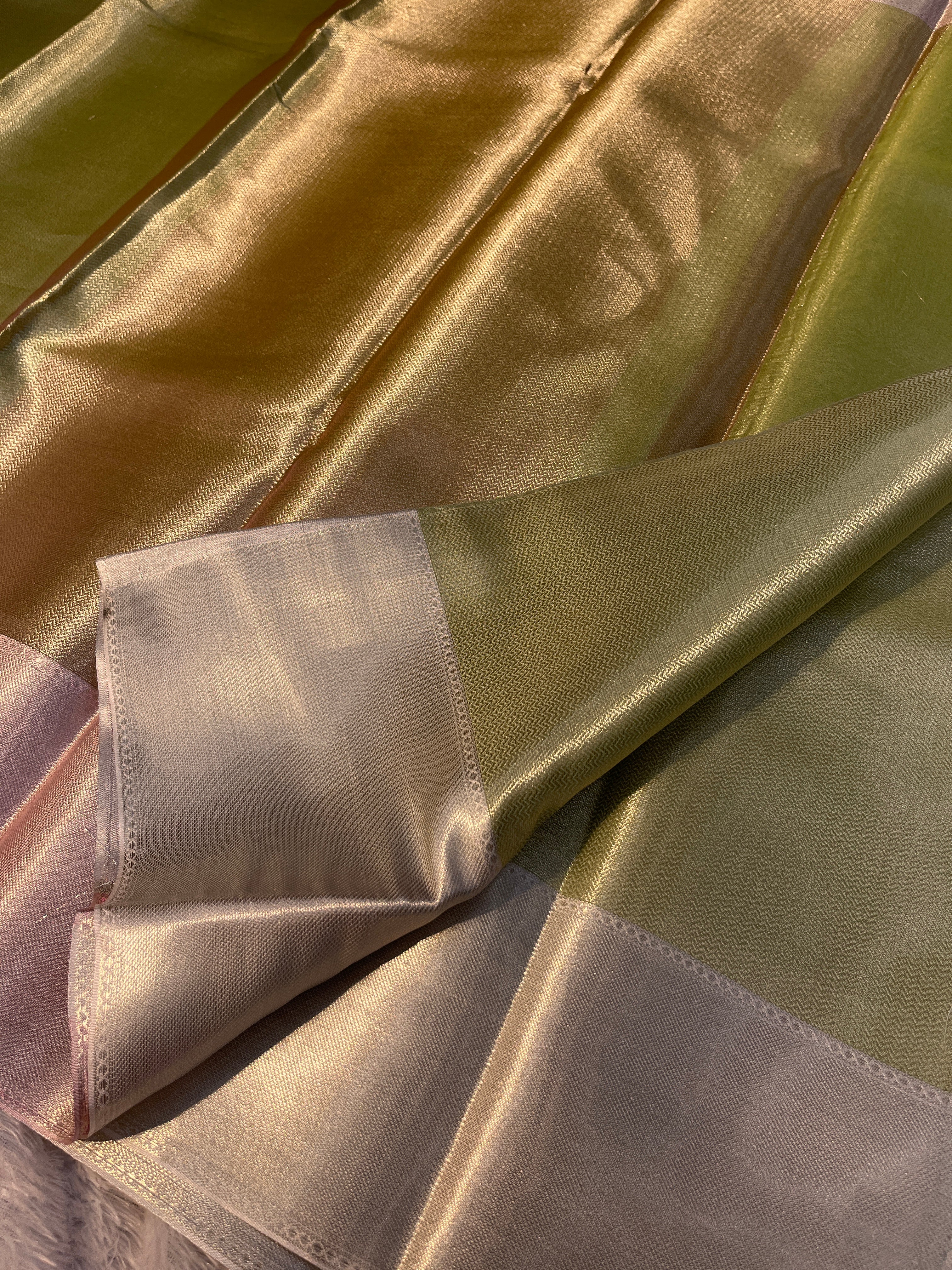 Parrot with White Tissue Silk Saree Ts35