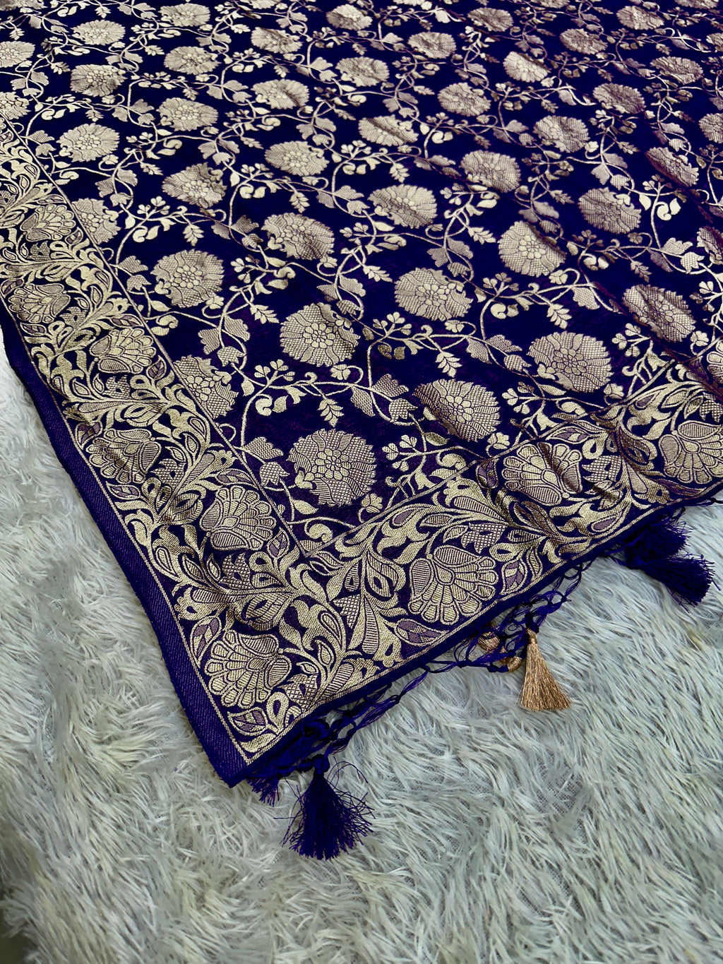 Banarasi Jacquard Zari Georgette Suit Dress – 3 Pc Set MSS22