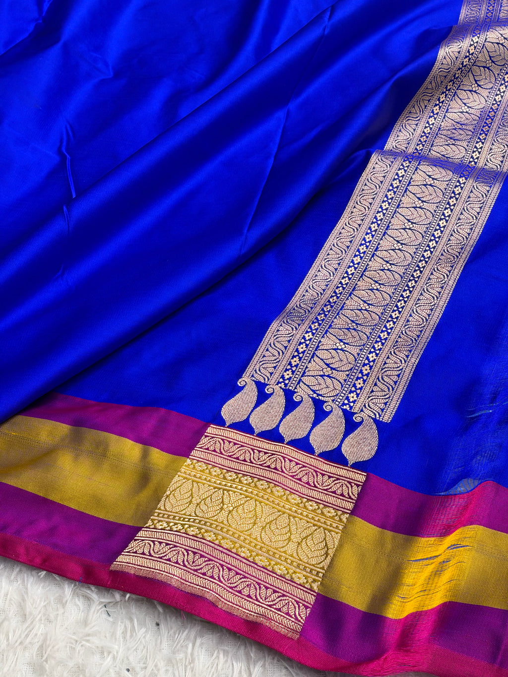 Mashru Kataan Silk Saree with Multicolour Tanchoi Weaving & Rich Zari Pallu | MKS869