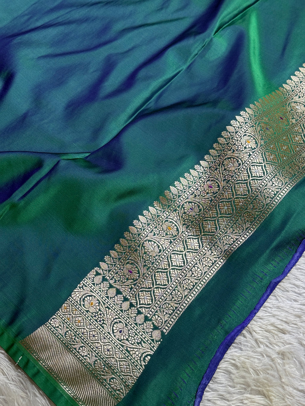 Peacock Green Banarasi Mashru Silk Saree with Meena Jaal Rangkaat Weaving MKS231