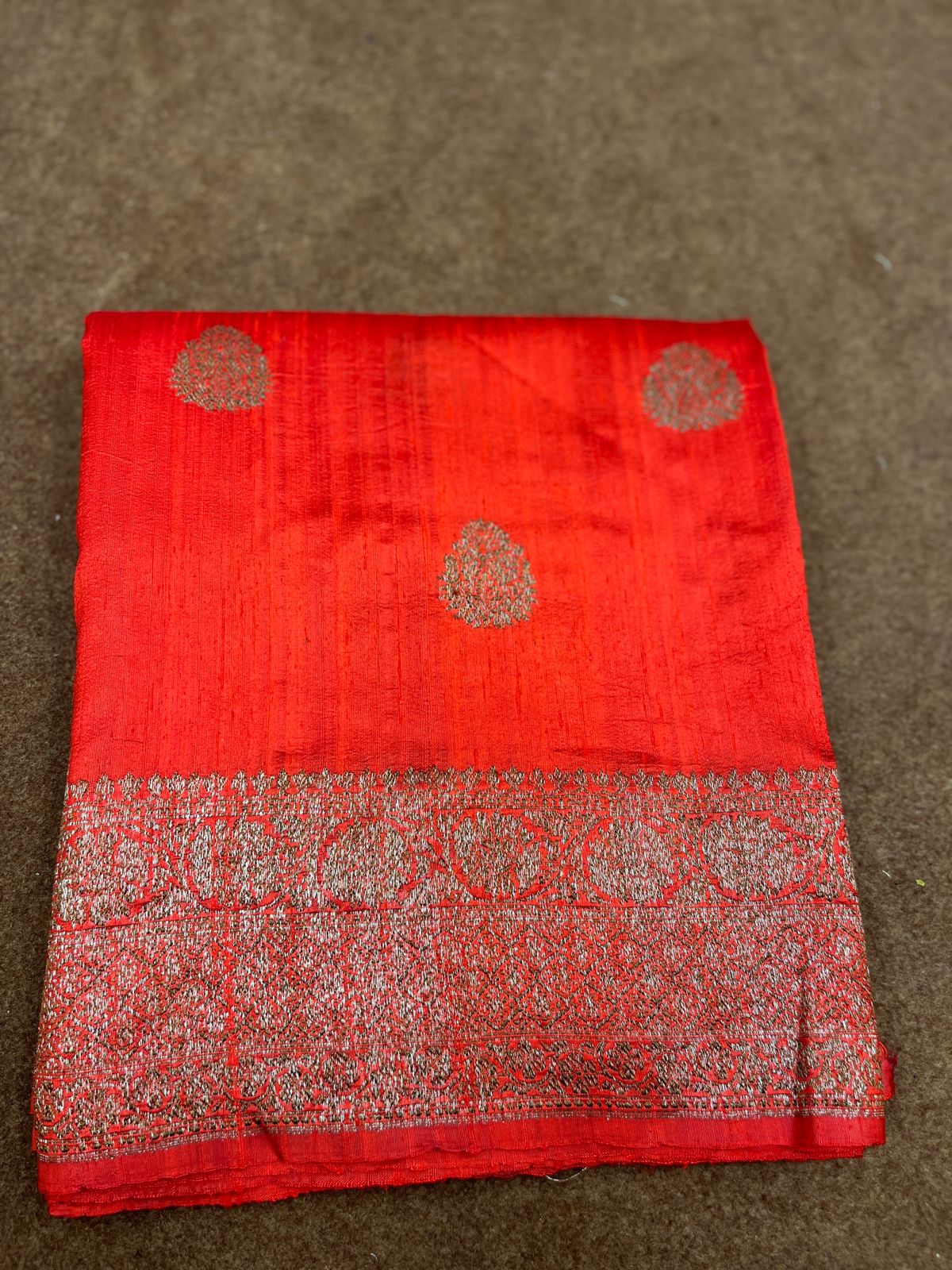 Gerua Handloom Raw Silk Chouda brder Boota Saree