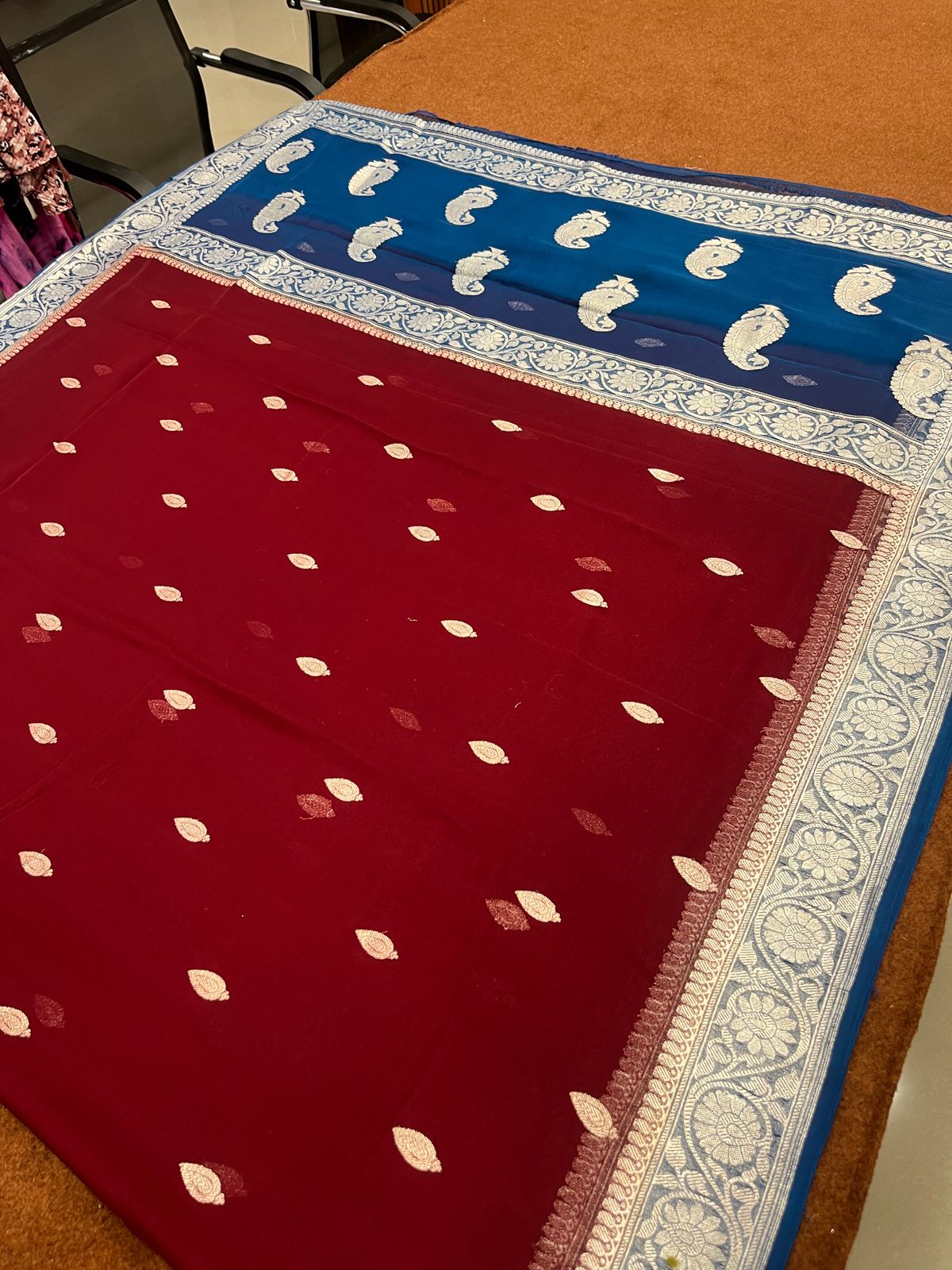 Contast Pure Khaddi Georgette Saree Handloom Banarasi Saree